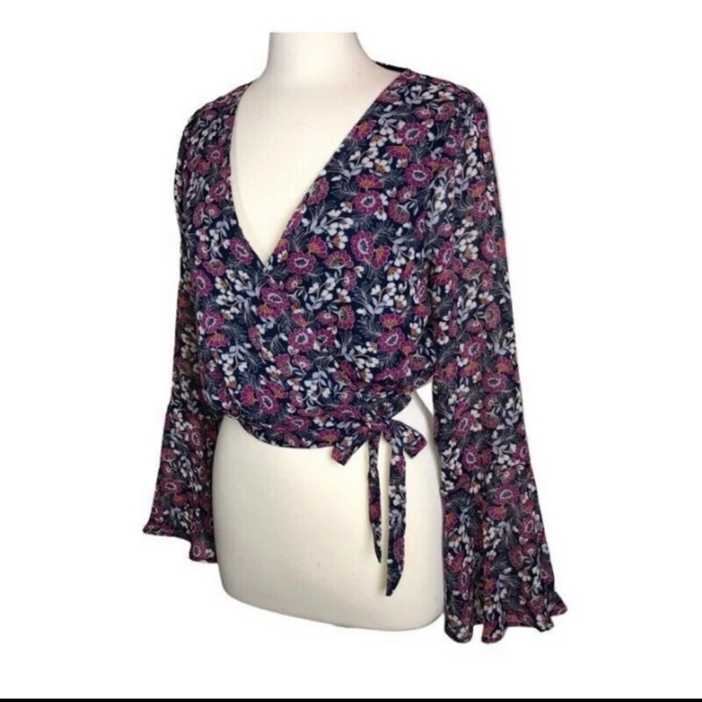 Tie front top